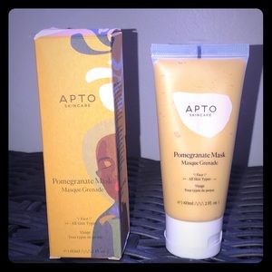 Apto pomegranate face Mask.